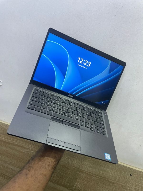 Dell Latitude 5400 | Intel Core i5 8th Gen | 256GB SSD | 8GB RAM | Backlit Keyboard | Windows 11 Pro