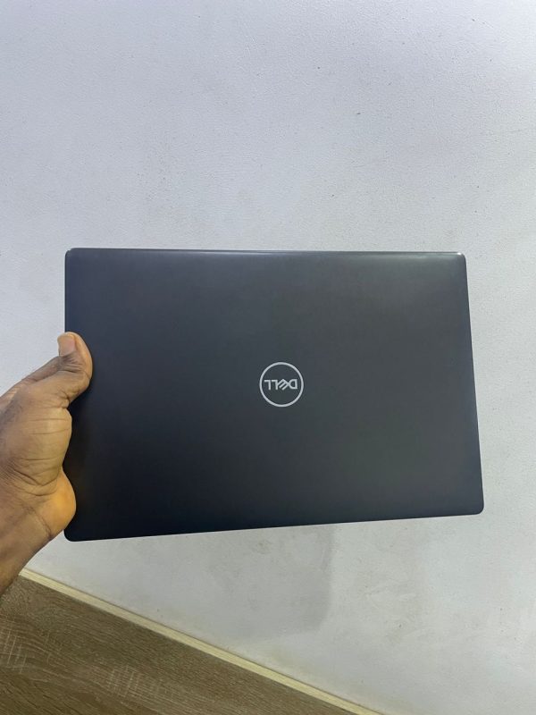 Dell Latitude 5400 | Intel Core i5 8th Gen | 256GB SSD | 8GB RAM | Backlit Keyboard | Windows 11 Pro